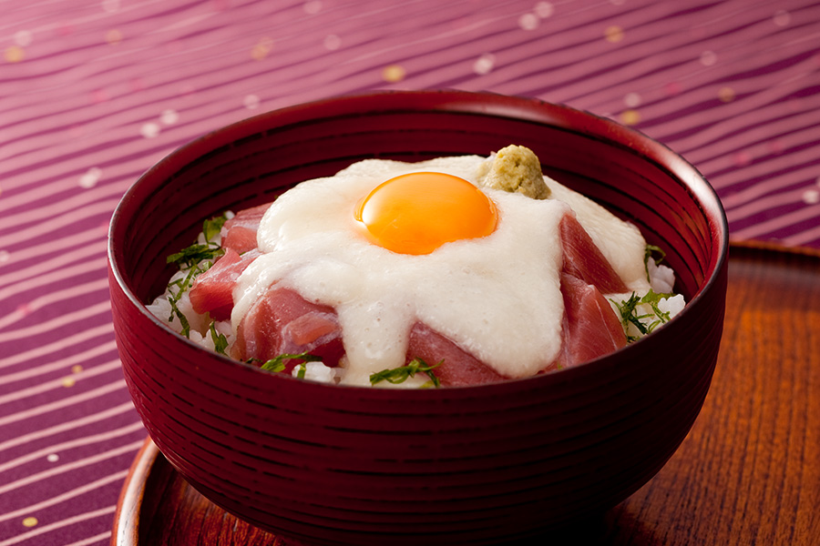 まぐろの山かけ丼